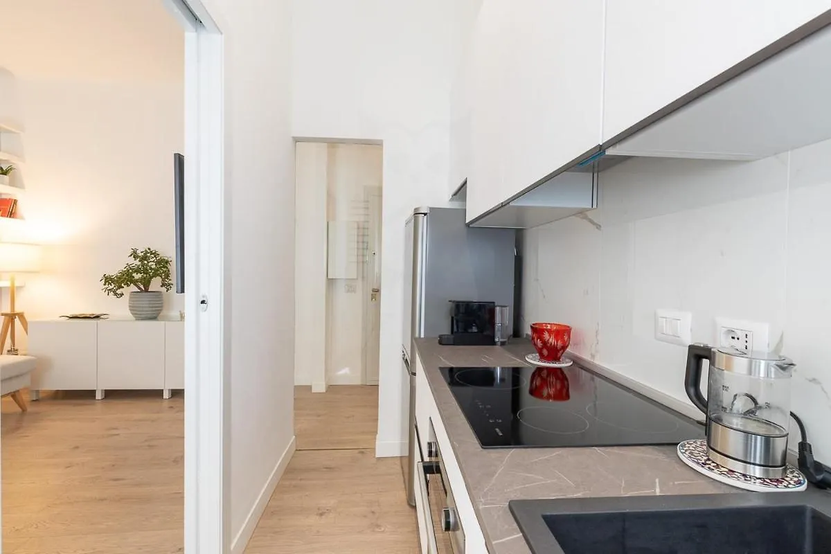 Asclepio - Fiera Milano-Duomo- San Siro Apartment 0*, Milan Italy